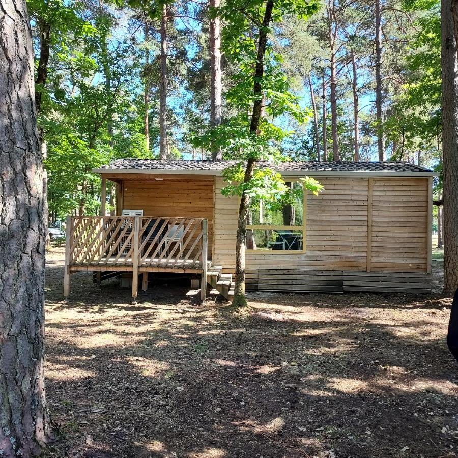 Camping Onlycamp Les Pins Nancay Exterior photo